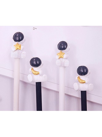 روان نویس فضانورد