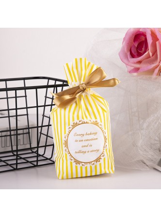 پلاستیک فانتزی روبان دار