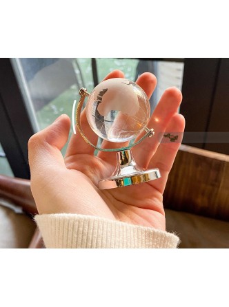 ماکت کره زمین کریستالی