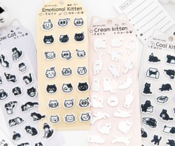 ست استیکر برجسته طرح گربه
