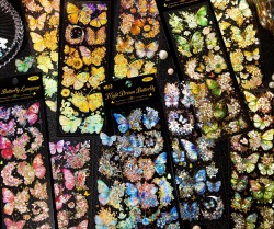 استیکر شفاف هولوگرامی پروانه