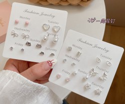 ست گوشوارهای رنگ نقره ای