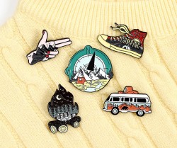 پیکسل کوهنوردی و کمپینگ