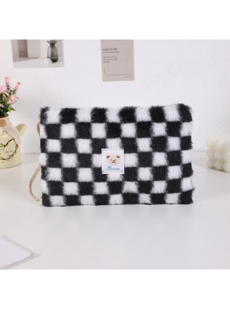 جامدادی مخملی شطرنجی