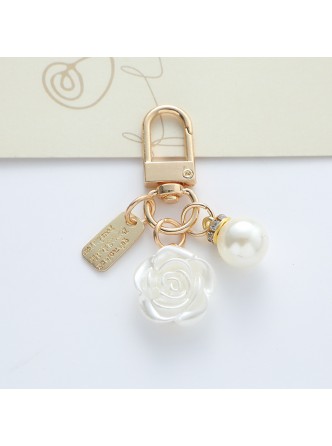 جاکلیدی و آویز مروارید و قلب