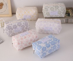 جامدادی پارچه ای گل برجسته 