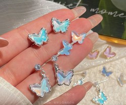 گوشواره طرح پروانه