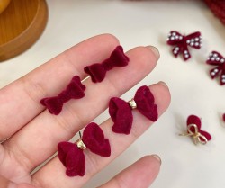 گوشواره مخملی طرح پاپیون