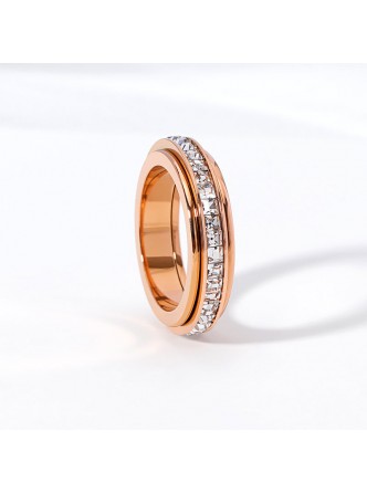 انگشتر چرخشی نگین‌دار